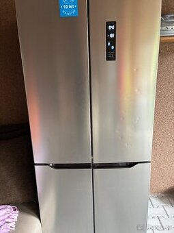 Velkoprostorna lednice Philco - 1