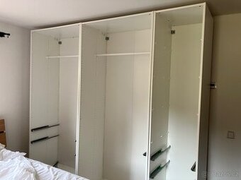 Skříně IKEA Pax - 1