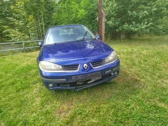 RENAULT LAGUNA (na díly/opravu)