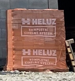 Cihly HELUZ 11,5 brošená (240ks)