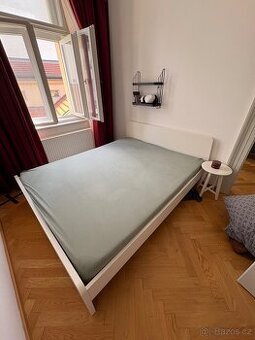 MANŽELSKÁ postel model MALM + matrace z IKEA