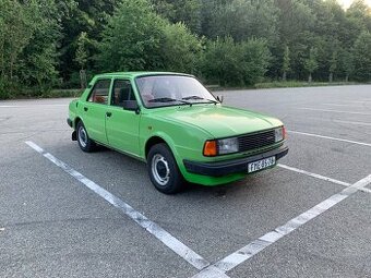 Škoda 120L