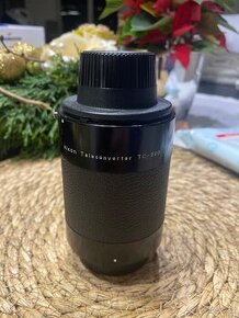 Nikon TC-300 2x