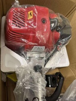 Benzínový zametací kartáč – nový, v krabici