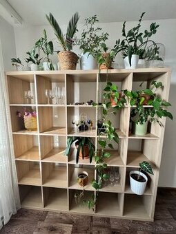 KALLAX policový díl-knihovna