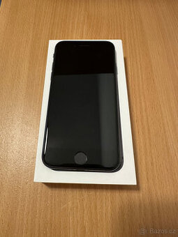 iPhone SE 2020 (2. generace) - 128 GB