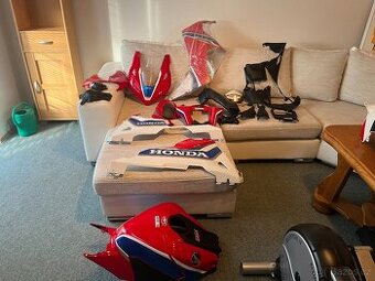 Prodám náhradní díly HONDA