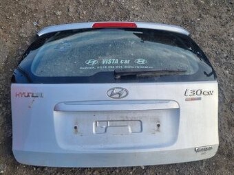 Hyundai i30 CW,2011,1.6crd,karosářské díly