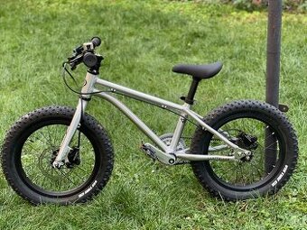 Early Rider Seeker X16