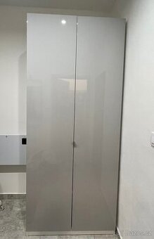 Skříň IKEA PAX/FARDAL 100x58x236