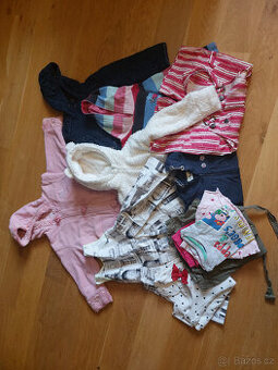 Velký balík oblečení pro holku vel.104 (2 krabice od banánů)