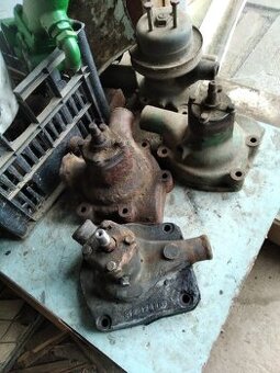 Prodám vodní pumpy na Z25,SUPER35 a 50