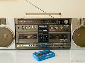 Radiomagnetofon/boombox Sharp GF 700, rok 1987 - 1