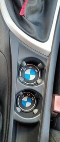 Bmw kulatá silikonová voděodovná podložka