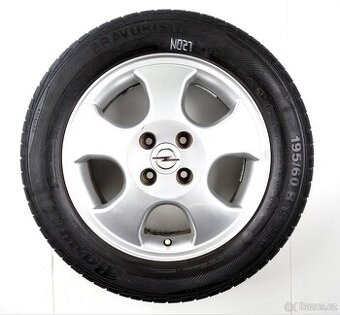 Opel Astra - Originání 15" alu kola - Letní pneu