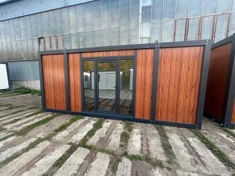 Obytný kontejner PMP-Y o rozměru 3 x 6 m s franc. dveřmi