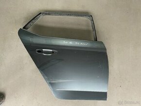 Skoda fabia III ZADNI PRAVE dvere