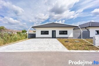 Prodej rodinného domu 4+kk, 150 m2 - Strachotice
