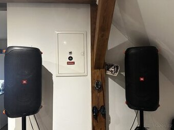 jbl 110 party box - 1