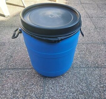 Plastové sudy 70 l
