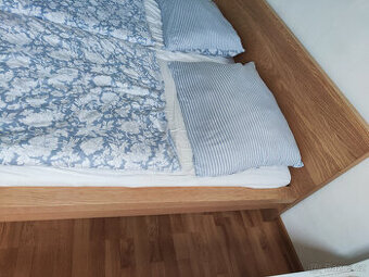 Dvojpostel Ikea MALM 180cm