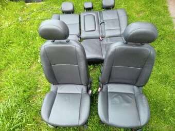 Ford Focus mk1 kožené sedačky přední + zadní