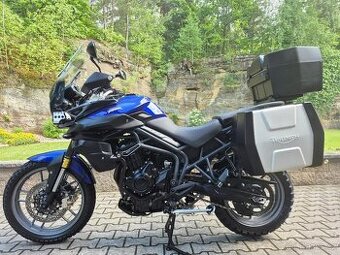 Triumph Tiger 800 XRT - SUPER STAV + VÝBAVA 155.000,- Kč