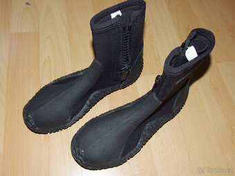 neoprenové botky do vody vel.XS - EUR 36/37