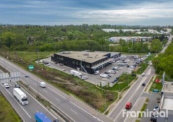 Pronájem obchodní prostory, 589 m2 - Brno - Brněnské Ivanovi - 1