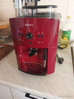 Kávovar Krups Essential