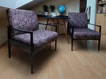 Vintage sedací set po renovaci
