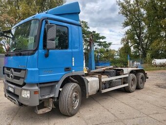 Mercedes actros 33-480 hákový nosič kontejneru 6x4