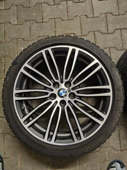 Zimní originální alu kola BMW 5 G30/G31 styl  M664 19"