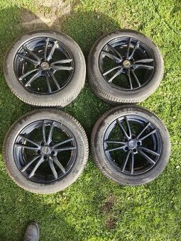 Alu kola 17" + zim. pneu 215/55 R17 – Škoda, 5x112