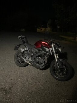 Yamaha mt 125 2015 - 1