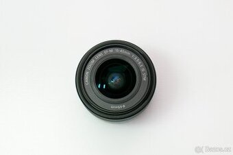 Canon EOS M50 Mark II + EF-M 15–45 mm + EF 55–250 mm IS STM