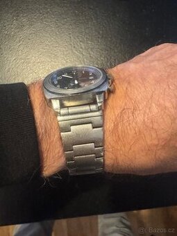 Hodinky nove hugo boss nove