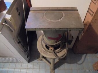 HORIZOLTÁLNÍ STOLNÍ BRUSKA