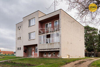 Prodej bytu 3+1, 90 m² – Suchohrdly u Miroslavi, 133935