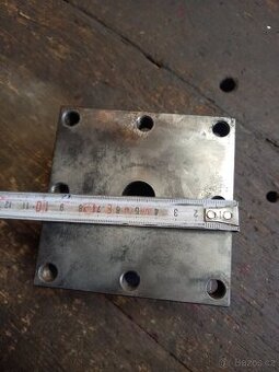 Soustruh TOS Žebrák S32 - nožová hlava