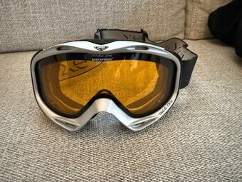LYŽAŘSKÉ BRÝLE UVEX