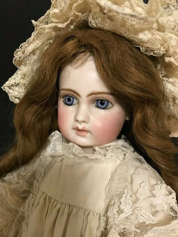 TOP originální starožitná neznámá porcelánová panenka s hlav