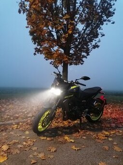 Yamaha MT09 MT-09 2018 ABS Akrapovic