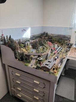 KOLEJIŠTĚ  ANALOGOVÉ TT,  100 x 178 cm.