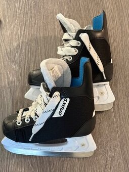 Dětské chlapecké lední brusle OROKS 100 vel. 32