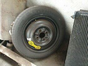 Rezerva VOLVO V40 ,S 40. PRAHA