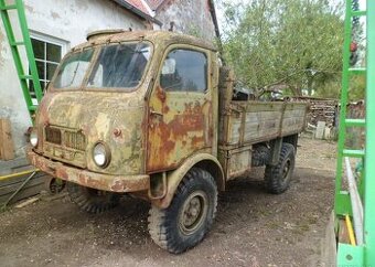 Tatra 805, koupím díly