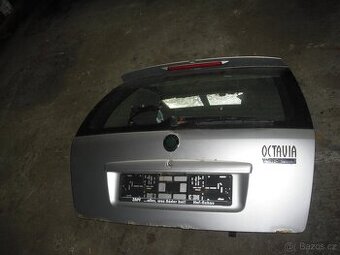 Zadni vrata Octavia RS1 Kombi Stribrne
