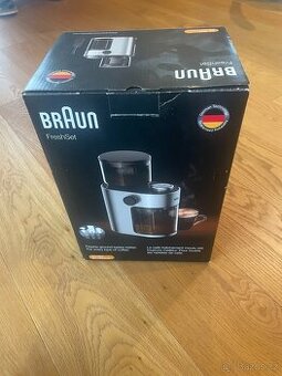 Elektrický mlýnek na mletí kávy Braun