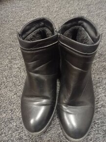 Kotníkové dámské boty